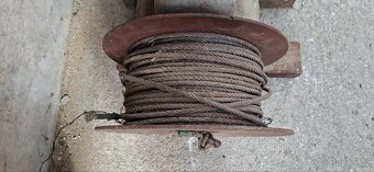 Elektromotor s prevodovkou, buben s lanem - 3