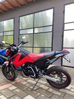 Prodám KTM Duke 640 LC4, r.v.2001 - 3