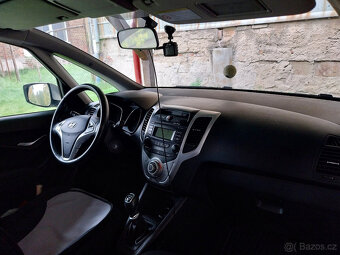 Hyundai ix20 - 3