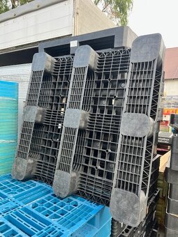 Pevnostní kontejnerové plastové palety , QPAL 1140HB,114x114 - 3