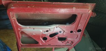 Dveře Škoda 100 první model - 3