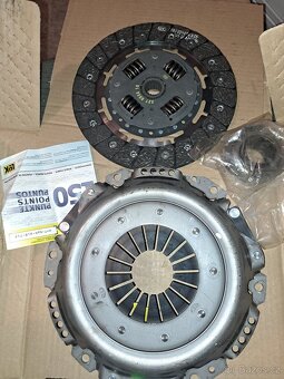 Honda Civic 4g  Crx nová spojka LUK - 3