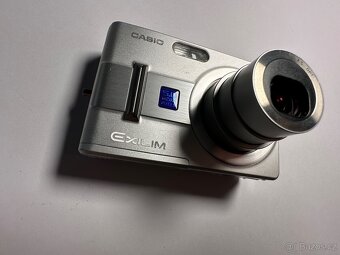 Casio EXILIM Zoom EX-Z55 - nefunkční blesk - 3