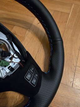 Volant BMW performance - 3