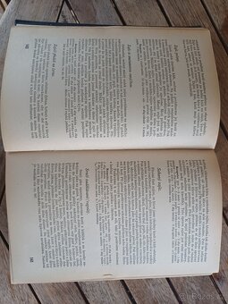 Kniha rozpočtů a kuchařských předpisů  Sandtnerová - 3