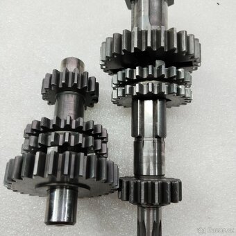 MANET 90 PŘEVODOVKA ORIGINÁL - 3