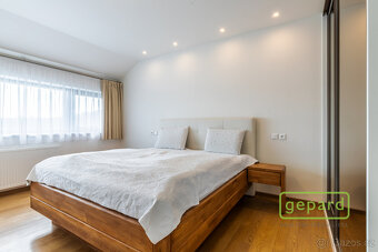 Prodej rodinného domu 182 m2, pozemek 1079 m2 - 3