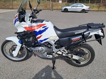 Honda XRV 750 africa twin - 3