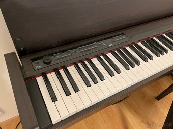 Korg C1 Air-BR + klavírní stolička - 3
