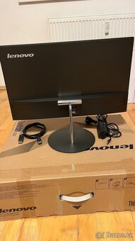 24" Monitor Lenovo - 3