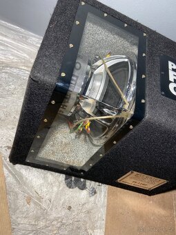 Subwoofer HIfonics - 3