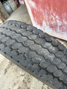 2ks pneu 315/80 r22,5 - 3