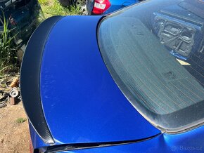 BMW E90 LCi MontegoBlau víko kufru komplet - 3