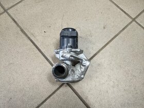 Díly z motoru Peugeot HDI a Ford TDCI - 3