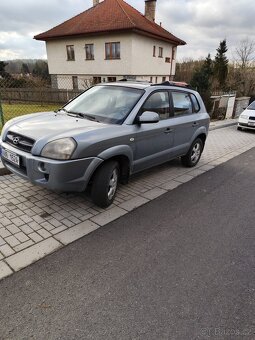 Hyundai Tucson 2.0 CRDI - 3