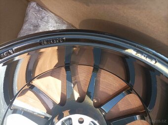 OZ Racing R17 - 3