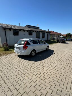Kia Ceed Kombi - 3