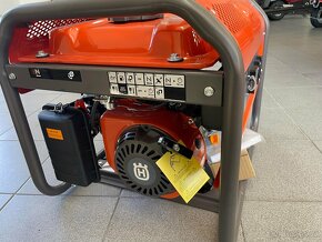 Benzínový generátor Husqvarna G2500P - 3