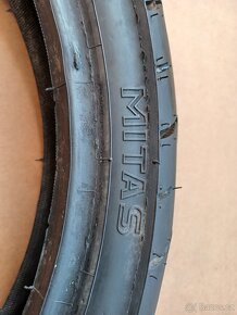 Pneu moto 110/70-17 - 3