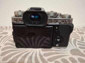 Fujifilm XT3 + objektiv Viltrox 56/1,4 - 3