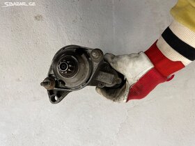 Startér, zadní výztuha nárazníku octavia 1 atd. - 3