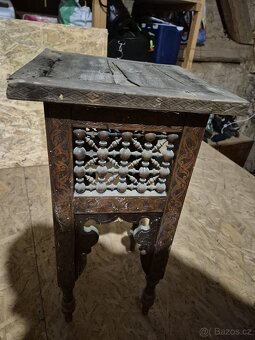 Starožitná stolička , stolek , polička - 3