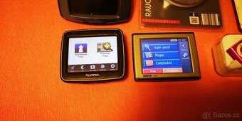 DVB-T 2x Sencor + SetTopBox s HDD 2x Garmin + TomTom + DVB-T - 3