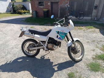 Honda NX 250 - 3