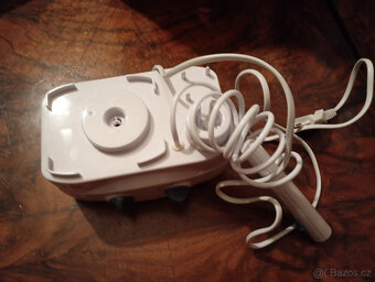 zubní sprcha AEG příkon 46 W - 3