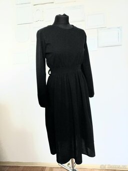 Černé midi šaty - 3
