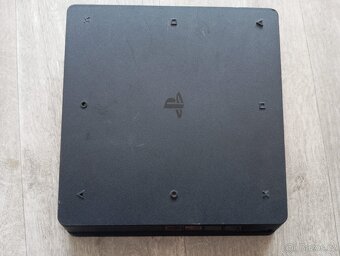 Konzole PS4 - 3