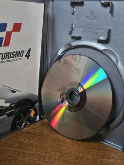 Gran Turismo 4 pro Playstation 2 - 3