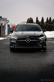 Mercedes-Benz A 200 - AMG Line - 3