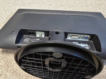Monitor Philips 226V4L velikost 22" - 3