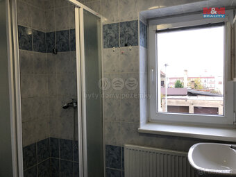 Pronájem bytu 1+1, 24 m², Opočno, ul. Kupkovo nám. - 3