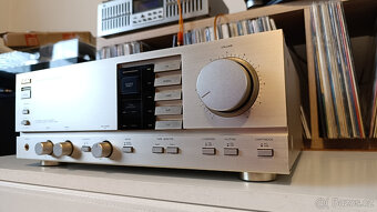 AKAI AM-52 Stereo Integrated Amplifier / PHONO IN - 3