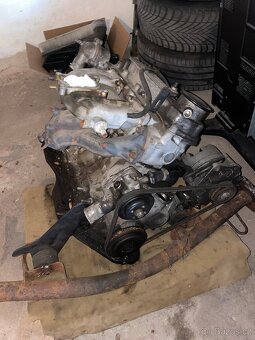 Motor Škoda 120 - 3