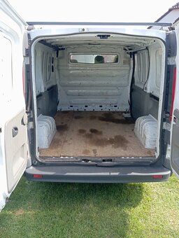 Renault Trafic 2.0Dci 115 2010 - 3