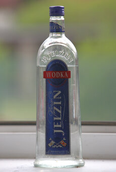 Destiláty - whisky, whiskey, vodka, koňak - 3