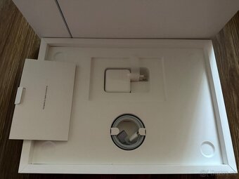MacBook Air 15" M4 CZ 2025 Blankytně Modrý - 3