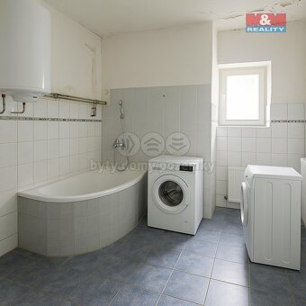Prodej rodinného domu, 320 m², Veselíčko - 3