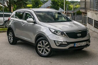 Kia Sportage 1.7 CRDi 2WD Platinum sivá - 3