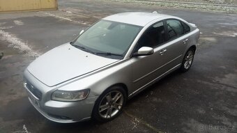 VOLVO S40 SE D5 Auto RHD - 3