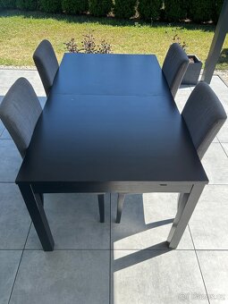 Jidelní stůl IKEA Bjursta + 4 židle Henriksdal - 3
