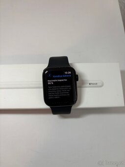 Apple watch SE 2 44mm - 98% baterie - 3