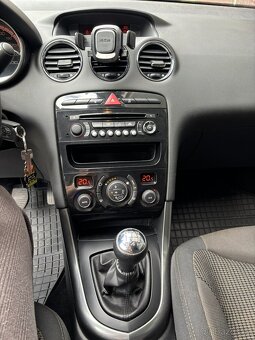 Peugeot 308 SW 1.6 HDi, 2014, 166k, klima, tempomat, tažné - 3
