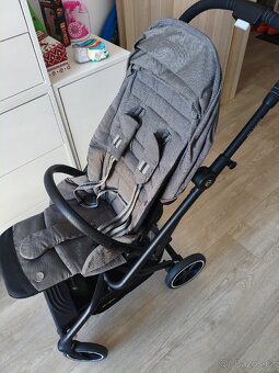Cybex Easy S Twist+ 2 BLK - 3