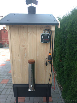 Elektrická dřevěná udírna s DYMBOXEM - RETRO - 3