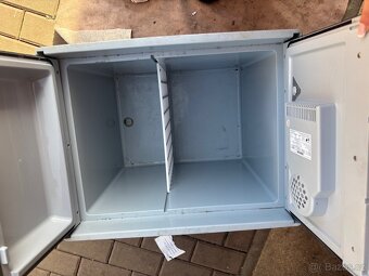 ❄️ Prodej: Kempingová lednice 48 l (220V/12V) ❄️ - 3