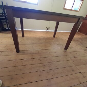 SLEVA - Stoly TON 5ks 120x80cm, 1ks 80x80cm - 3